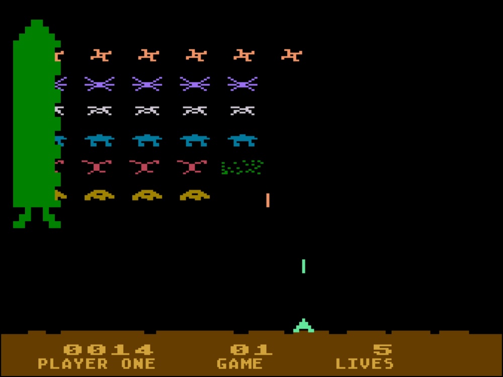 Gameplay of Space Invaders for Atari 8 Bit
